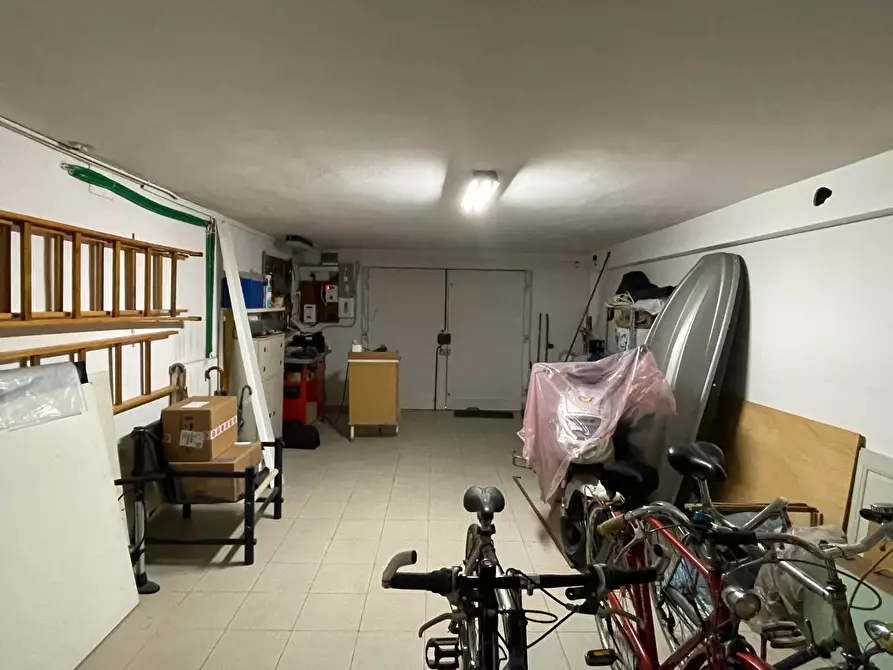 Immagine 56 di Appartamento in vendita  a Empoli