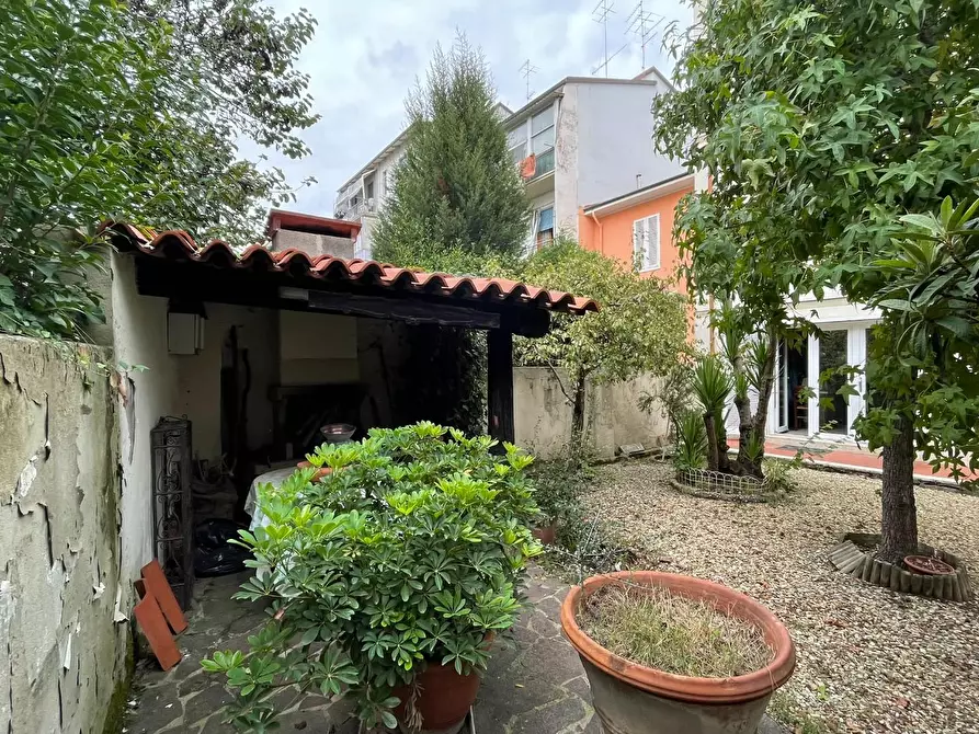 Immagine 65 di Appartamento in vendita  a Empoli