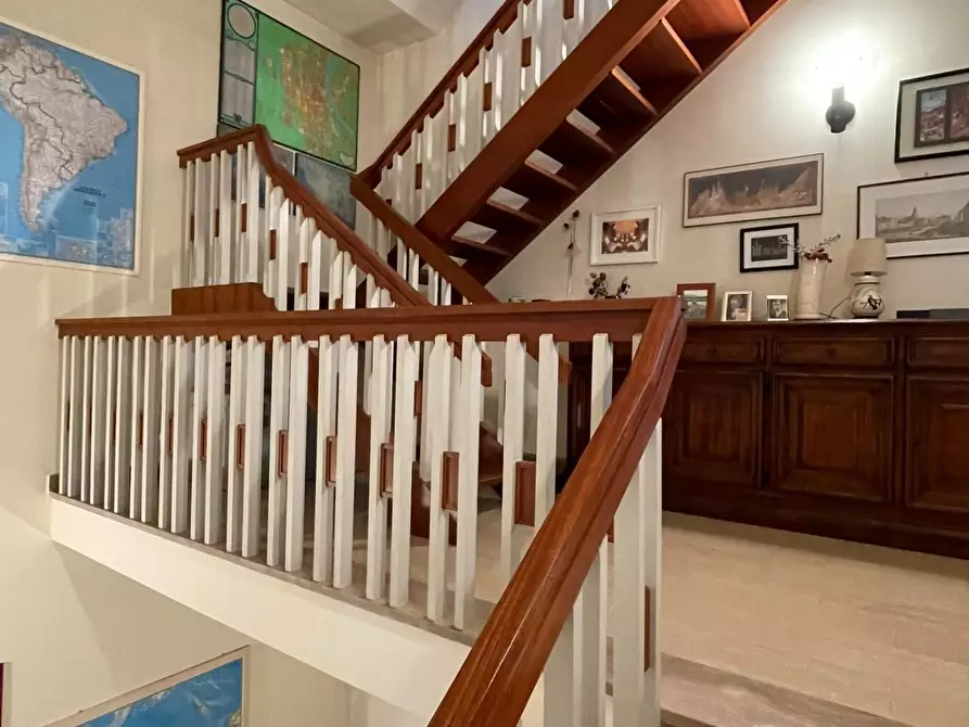 Immagine 30 di Appartamento in vendita  a Empoli