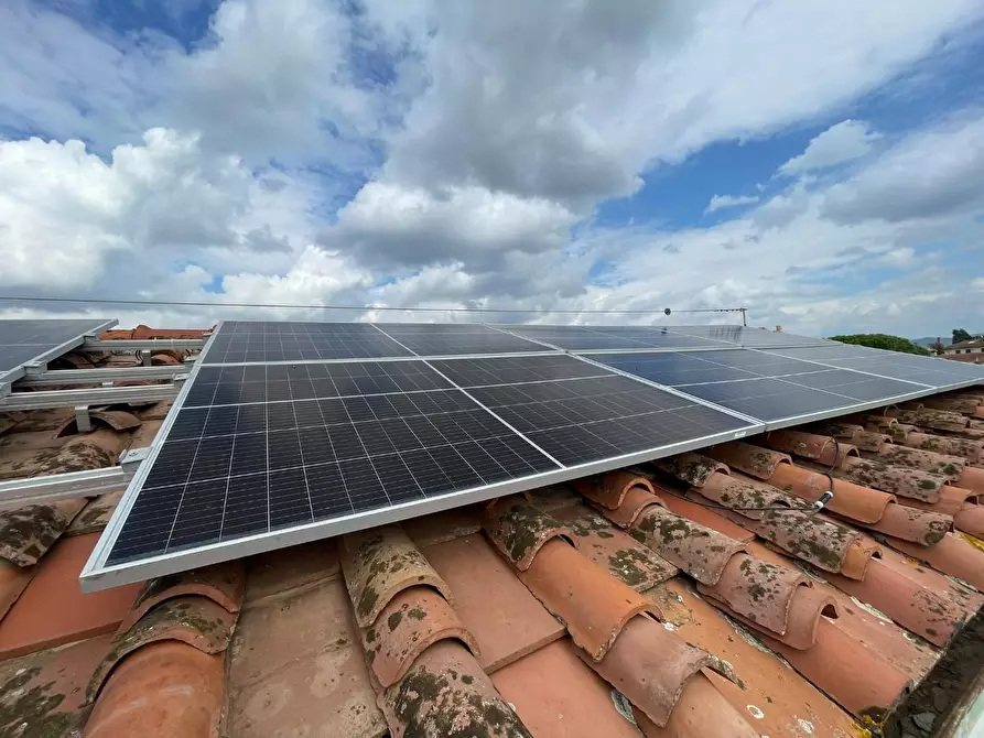 Immagine 52 di Appartamento in vendita  a Empoli