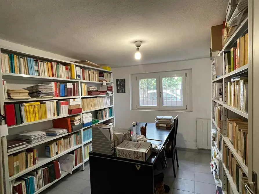 Immagine 23 di Appartamento in vendita  a Empoli