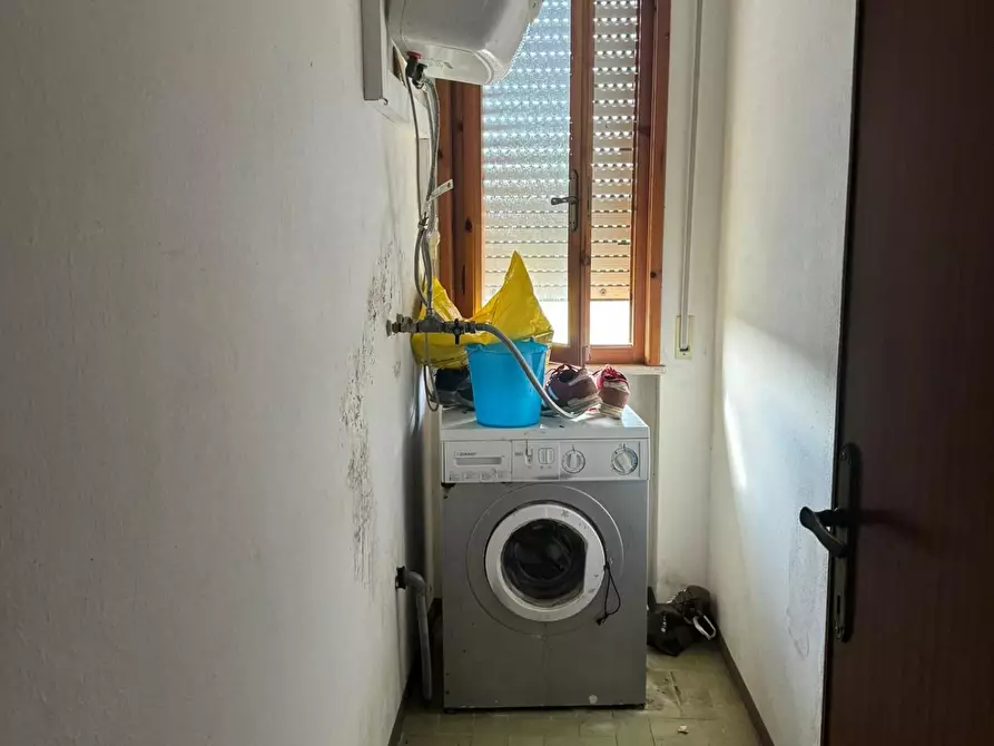 Immagine 25 di Capannone industriale in vendita  a Crespina Lorenzana