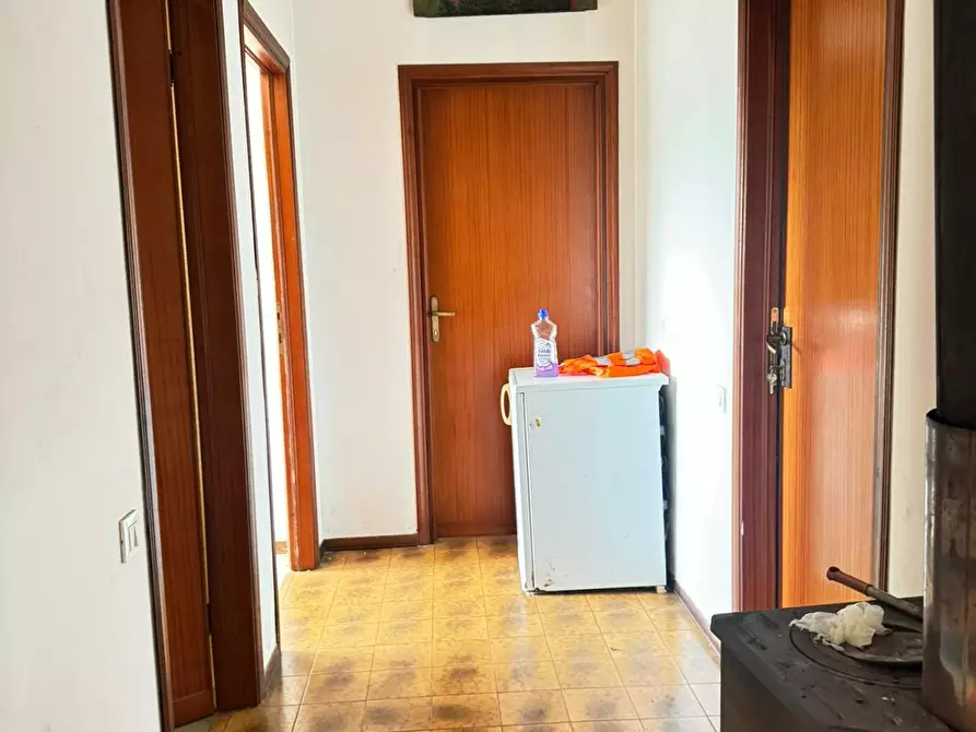 Immagine 26 di Capannone industriale in vendita  a Crespina Lorenzana