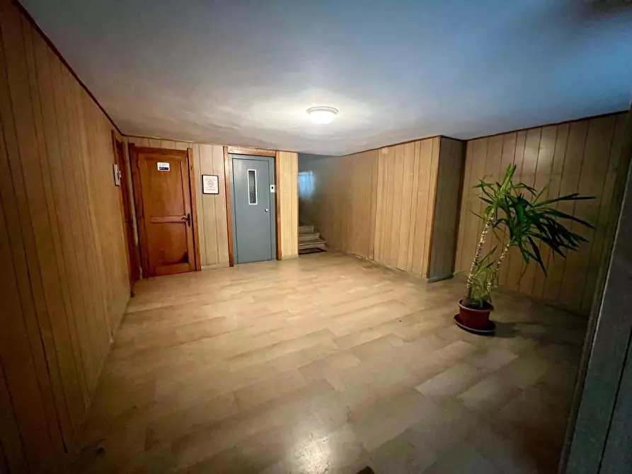 Immagine 47 di Appartamento in vendita  a Pisa