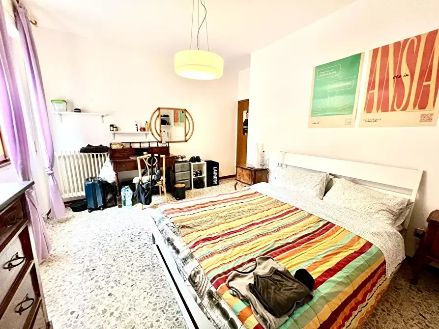 Immagine 30 di Appartamento in vendita  a Pisa