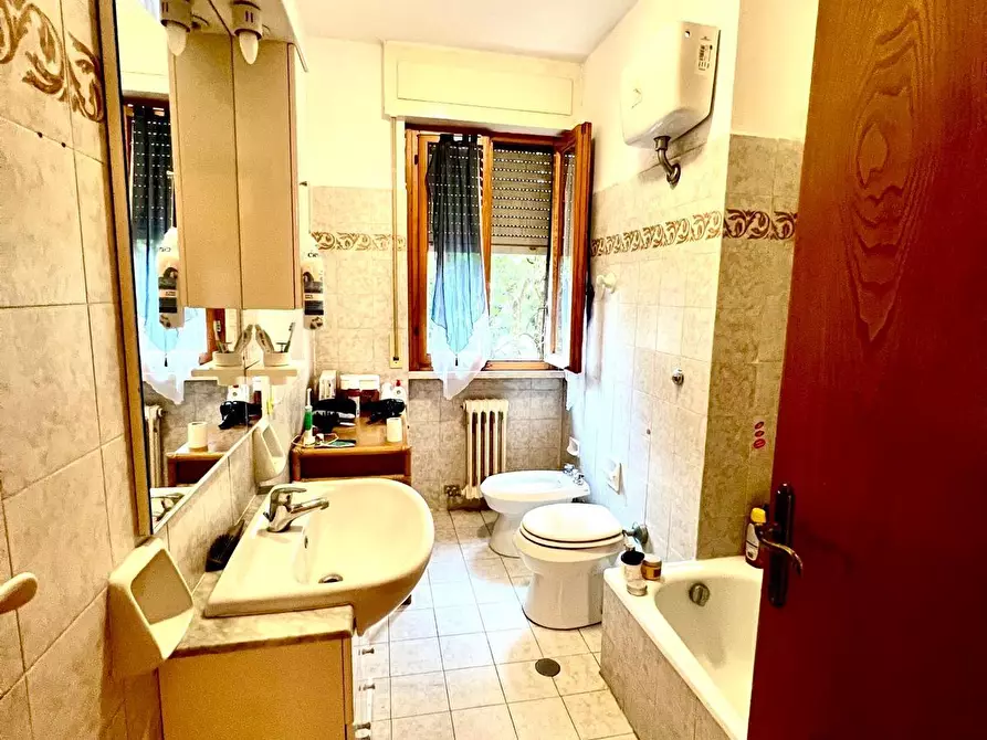 Immagine 40 di Appartamento in vendita  a Pisa