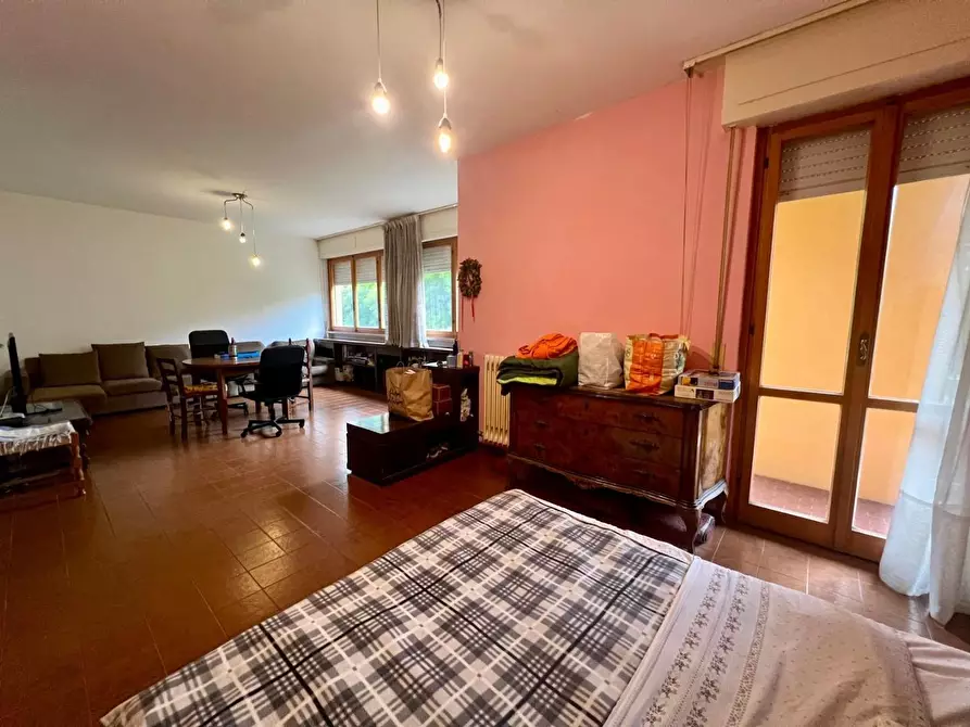 Immagine 10 di Appartamento in vendita  a Pisa