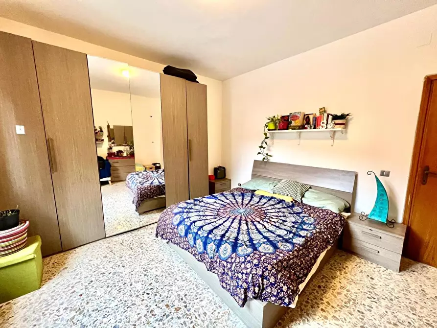 Immagine 36 di Appartamento in vendita  a Pisa