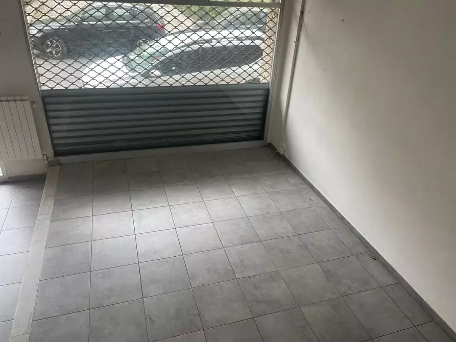 Immagine 8 di Capannone industriale in vendita  a Massa