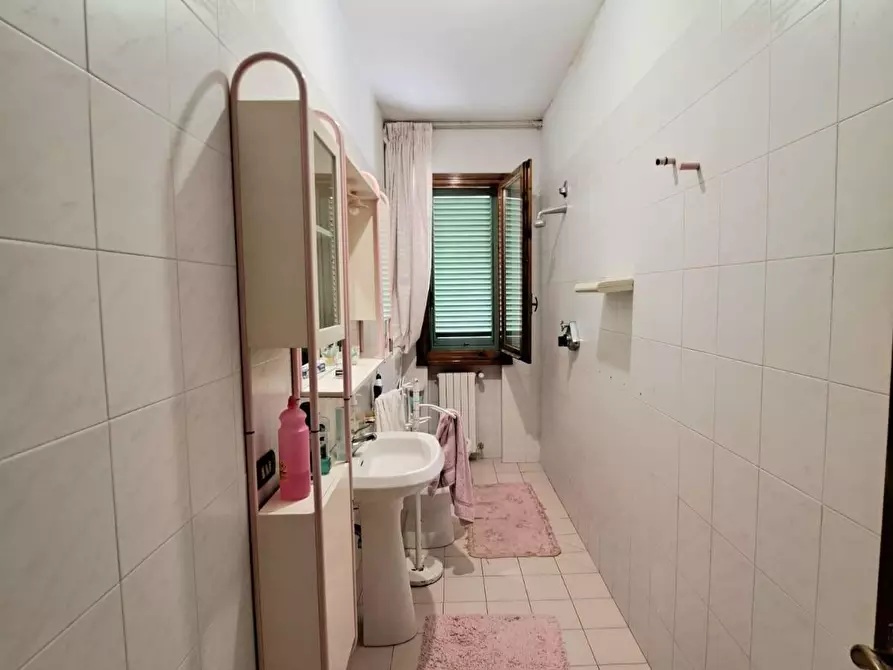 Immagine 14 di Casa indipendente in vendita  a Cerreto Guidi