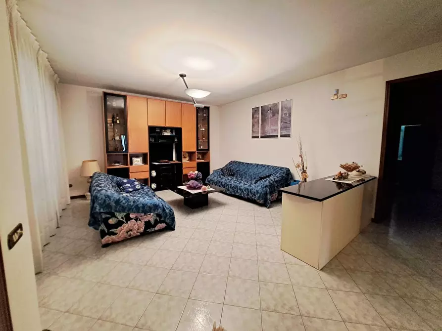 Immagine 5 di Casa indipendente in vendita  a Cerreto Guidi