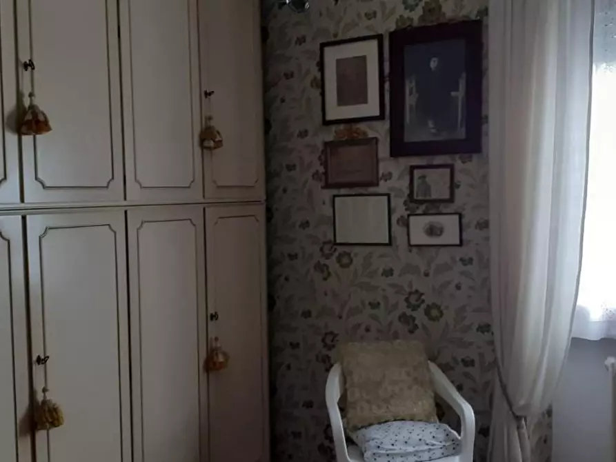 Immagine 15 di Villa in vendita  a Carrara