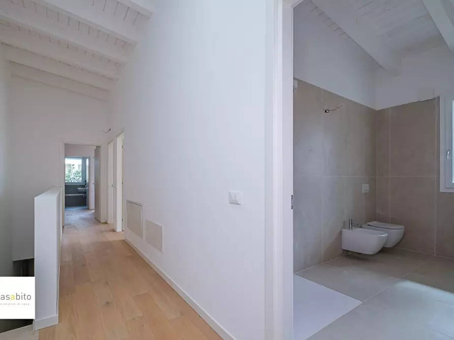 Immagine 13 di Villa in vendita  a Ponte San Pietro