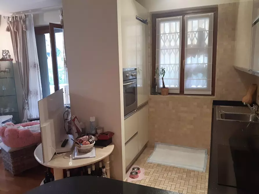 Immagine 8 di Appartamento in vendita  a Massa