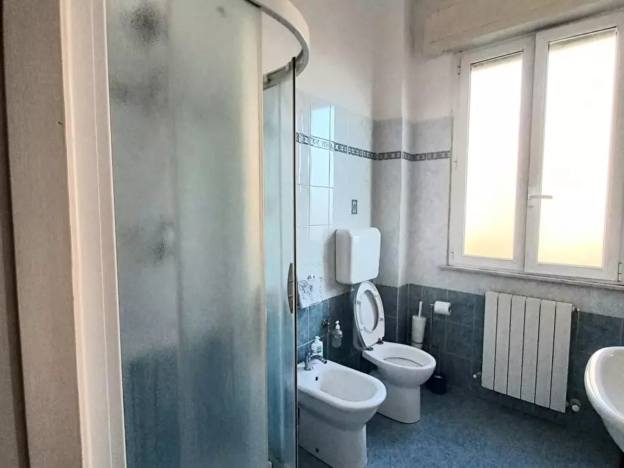 Immagine 21 di Appartamento in affitto  a Livorno