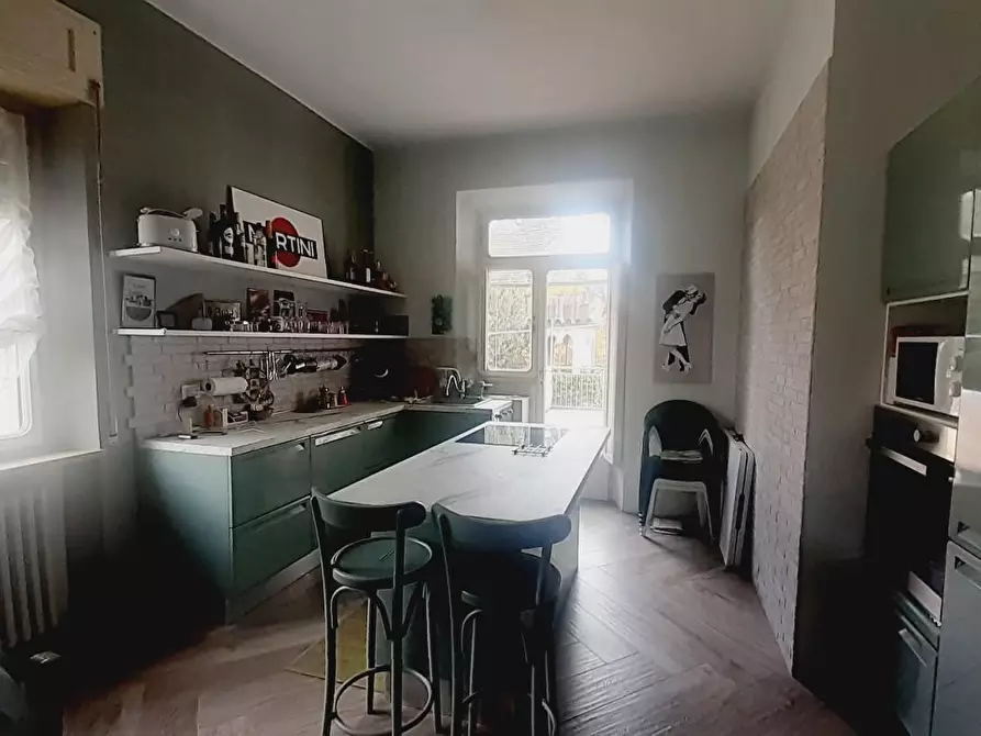 Immagine 6 di Appartamento in vendita  a Lucca