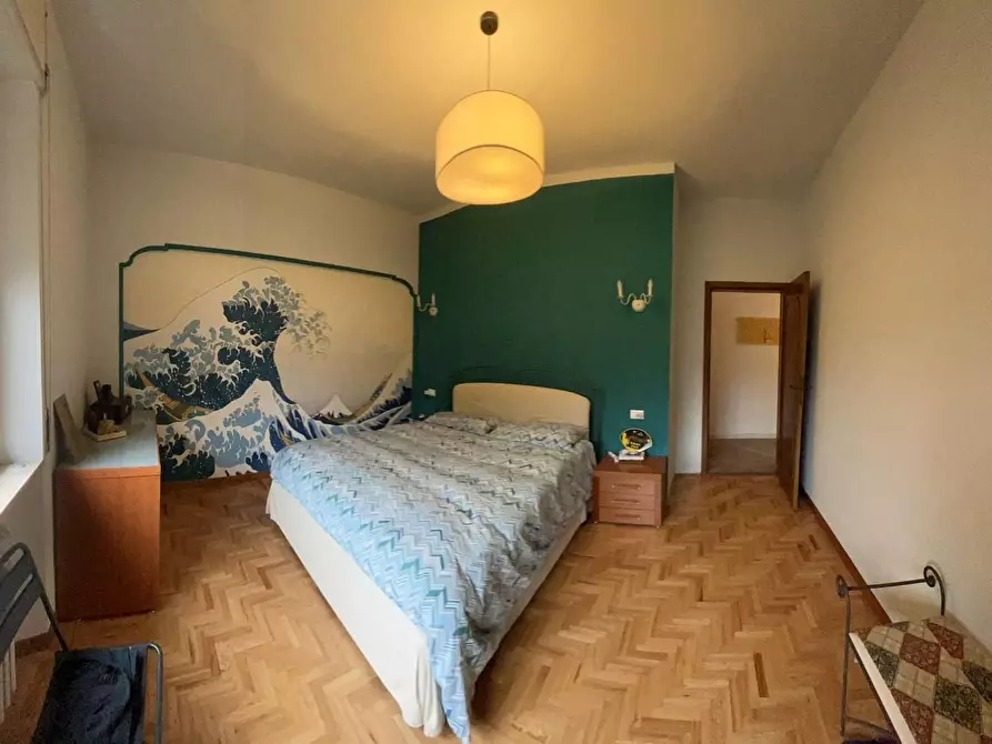 Immagine 13 di Appartamento in vendita  a Lucca