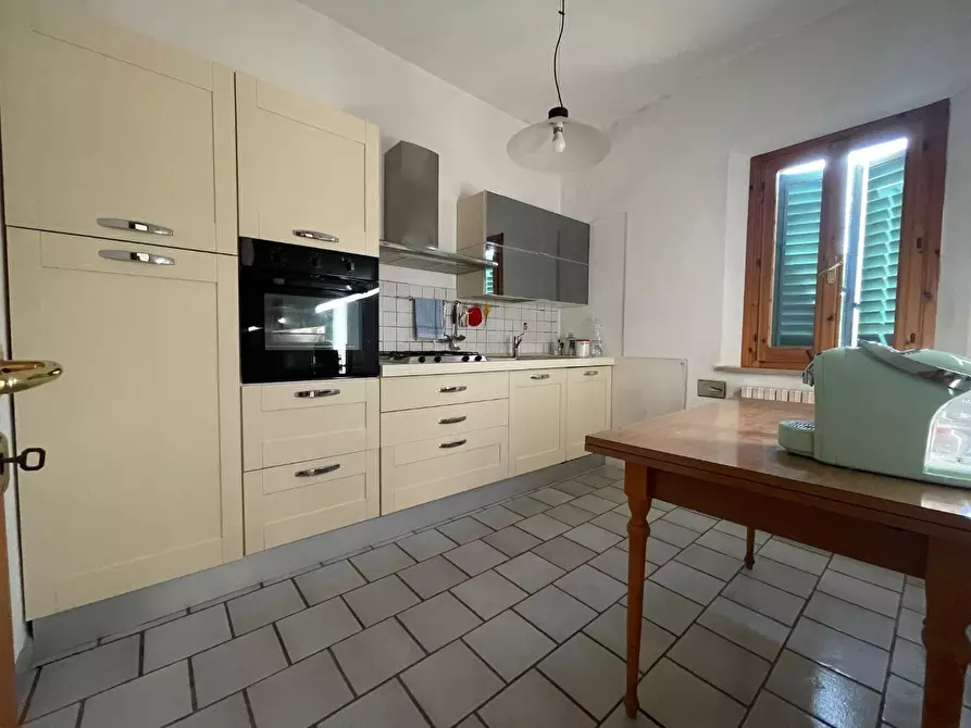 Immagine 3 di Porzione di casa in vendita  a San Gimignano