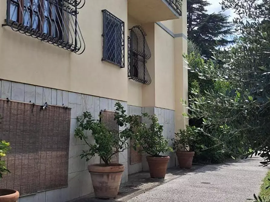 Immagine 6 di Villa in vendita  a San Giuliano Terme