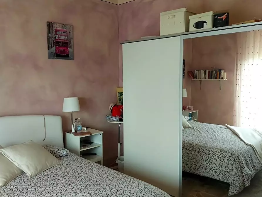 Immagine 21 di Appartamento in vendita  a Castellina Marittima