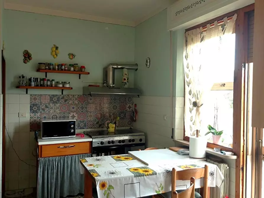 Immagine 12 di Appartamento in vendita  a Castellina Marittima