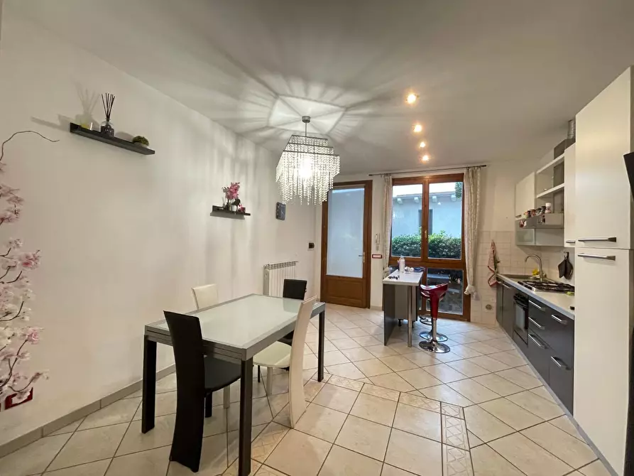 Immagine 14 di Appartamento in vendita  a Empoli