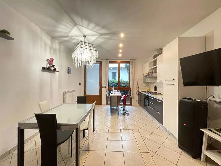 Immagine 13 di Appartamento in vendita  a Empoli