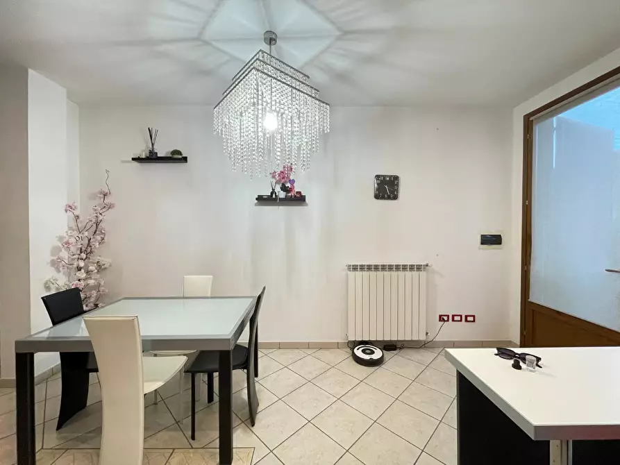 Immagine 27 di Appartamento in vendita  a Empoli