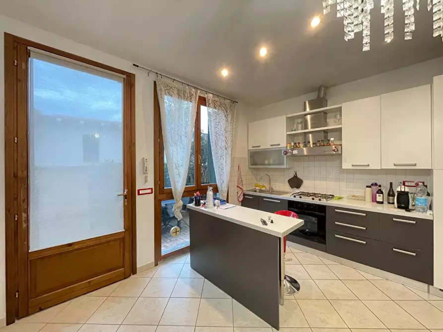 Immagine 19 di Appartamento in vendita  a Empoli