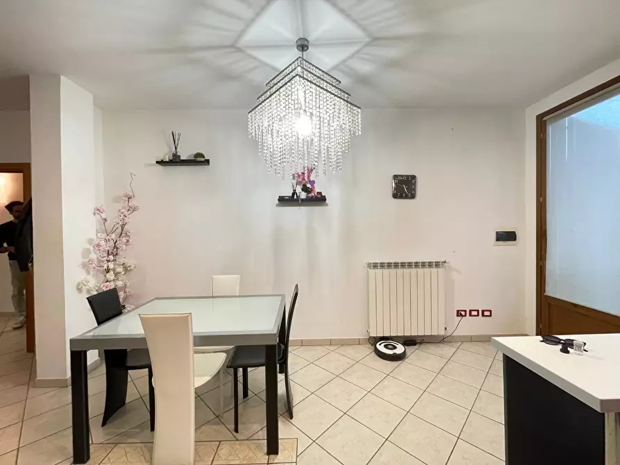 Immagine 26 di Appartamento in vendita  a Empoli