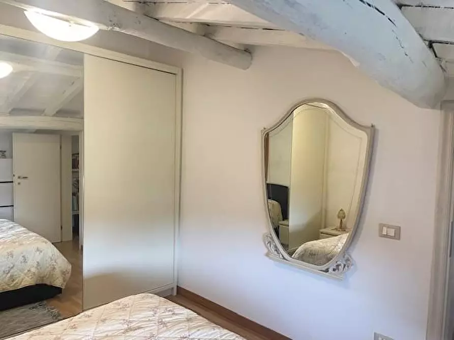 Immagine 26 di Mansarda in vendita  a Forte Dei Marmi