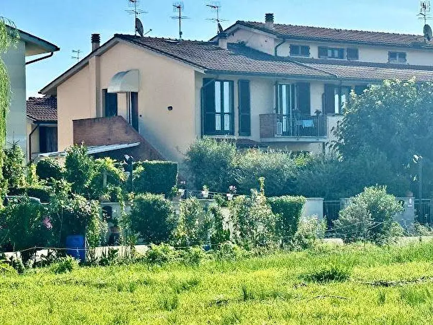 Immagine 1 di Appartamento in vendita  a Santa Maria A Monte