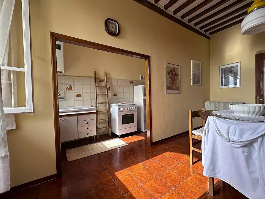 Immagine 30 di Villa in vendita  a Chianni