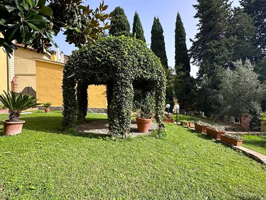 Immagine 72 di Villa in vendita  a Chianni