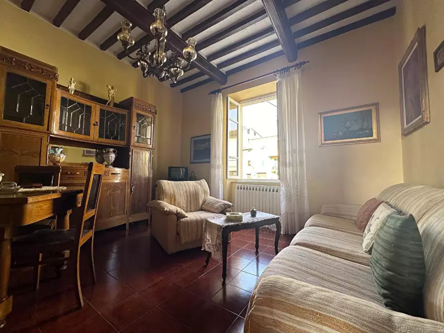 Immagine 25 di Villa in vendita  a Chianni