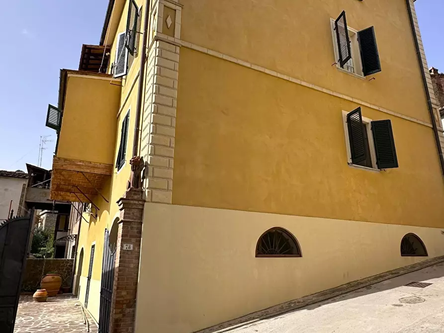 Immagine 82 di Villa in vendita  a Chianni