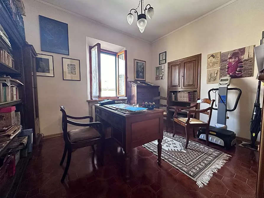 Immagine 51 di Villa in vendita  a Chianni