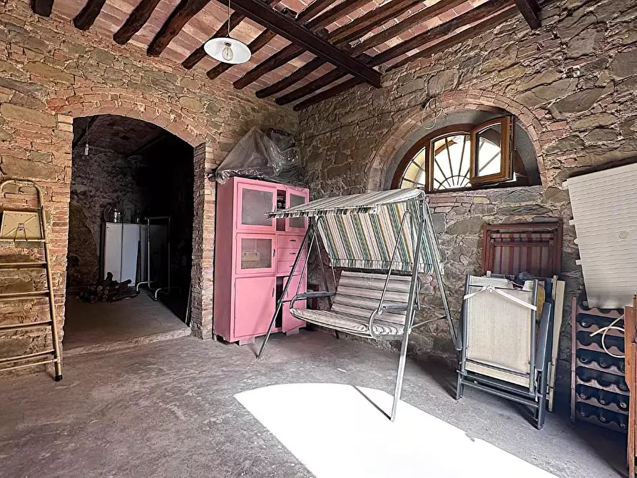 Immagine 62 di Villa in vendita  a Chianni