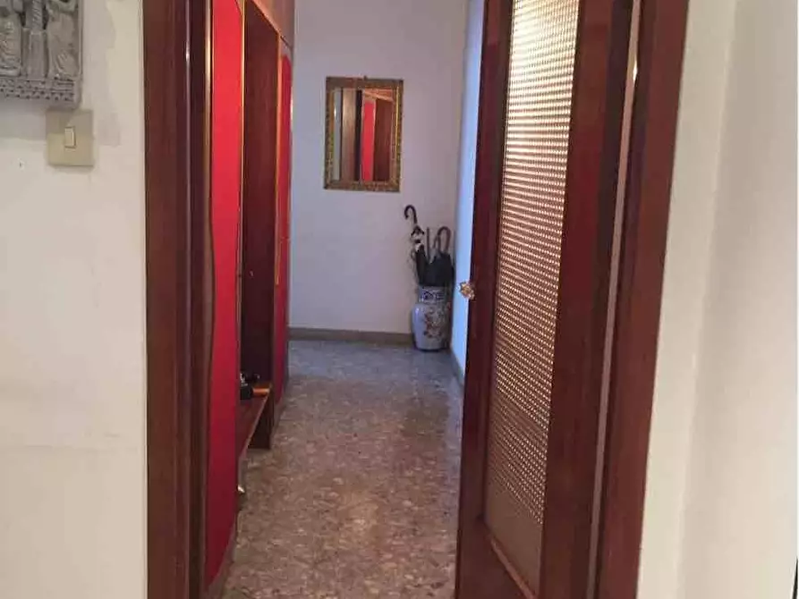 Immagine 24 di Appartamento in vendita  a La Spezia