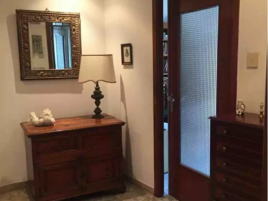 Immagine 16 di Appartamento in vendita  a La Spezia