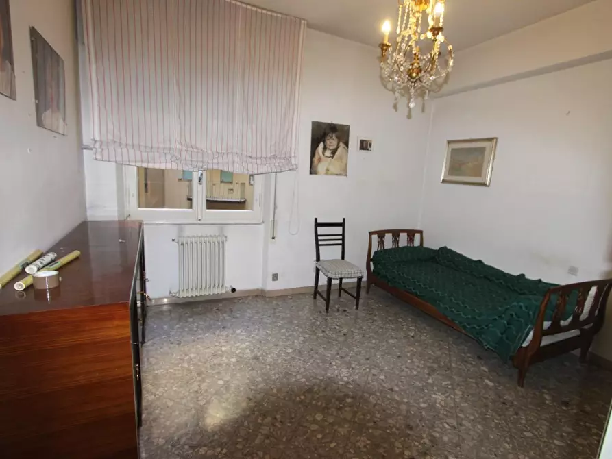 Immagine 7 di Appartamento in vendita  a La Spezia