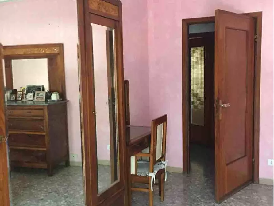 Immagine 22 di Appartamento in vendita  a La Spezia