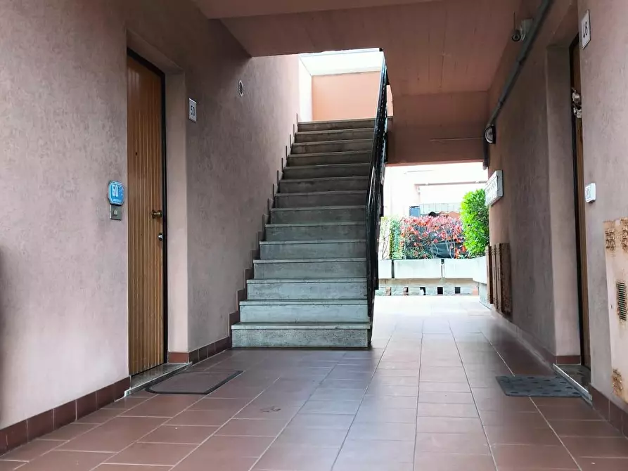 Immagine 32 di Appartamento in vendita  a Livorno