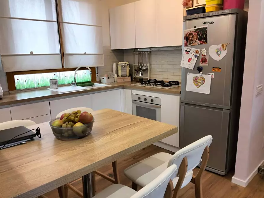 Immagine 3 di Appartamento in vendita  a Livorno