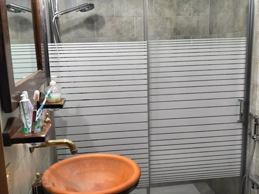 Immagine 30 di Appartamento in vendita  a Livorno