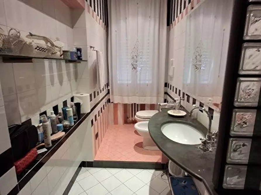 Immagine 23 di Appartamento in vendita  a Empoli