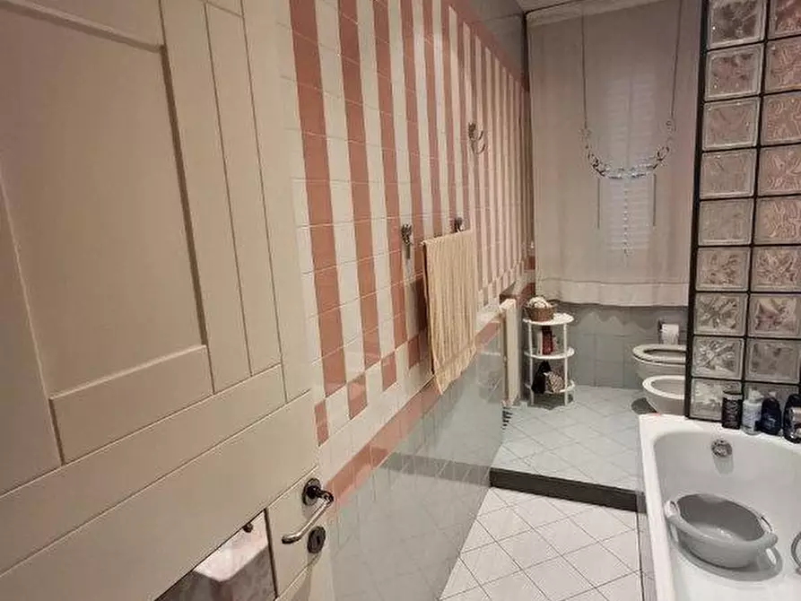 Immagine 26 di Appartamento in vendita  a Empoli