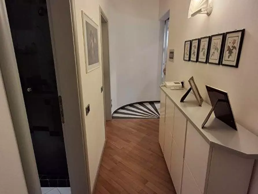 Immagine 31 di Appartamento in vendita  a Empoli