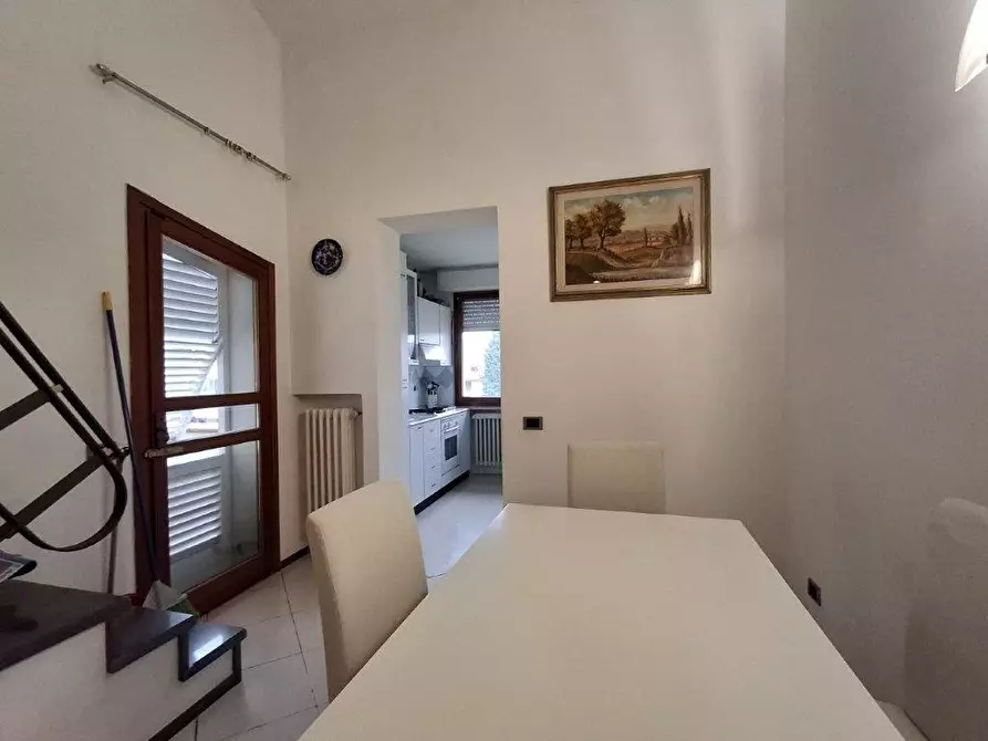 Immagine 10 di Appartamento in vendita  a Empoli