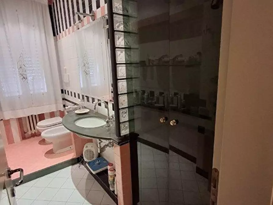 Immagine 24 di Appartamento in vendita  a Empoli